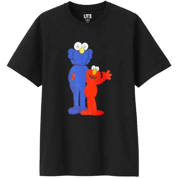 Kaws X Uniqlo X Sesame Street BFF Elmo Tee NWOT - Picture 1 of 7